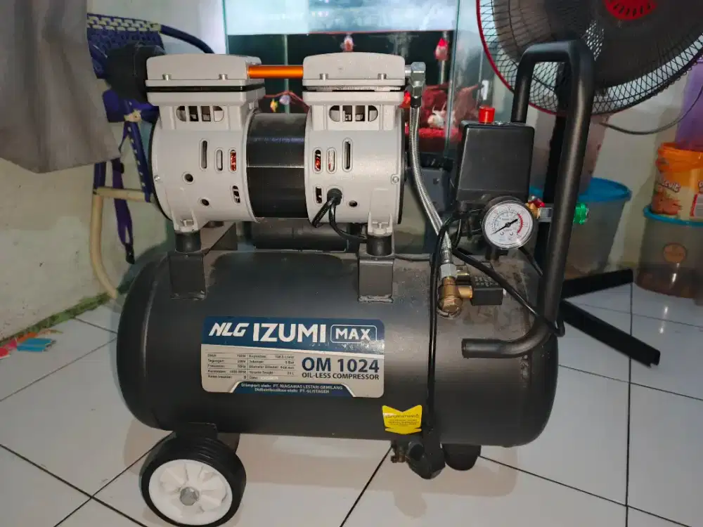 Kompresor Angin NLG IZUMI MAX OM 1024