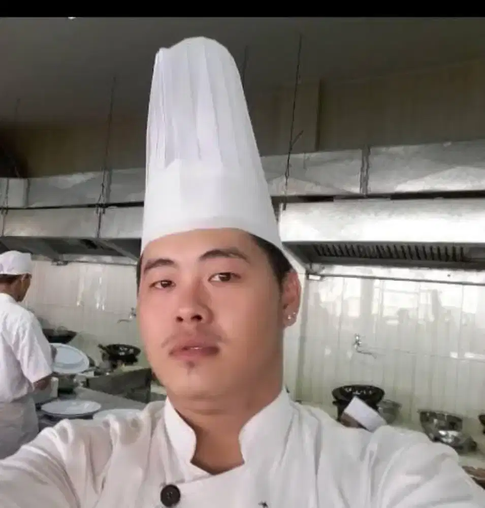 Butuh pekerjaan sebagai kepala koki