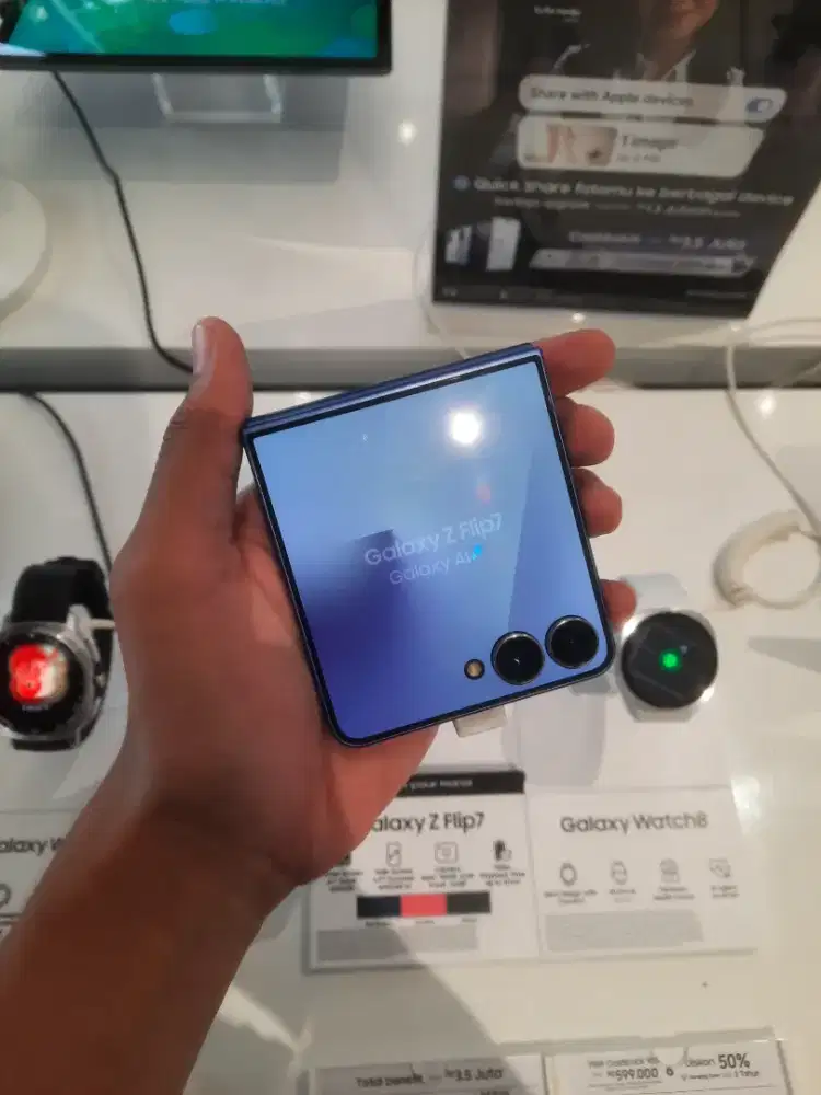 CICILAN SAMSUNG Z Flip 7