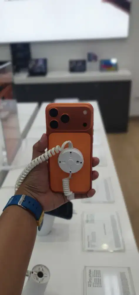 Iphone 17 Promax 256gb Ready Deep Blue only HCI