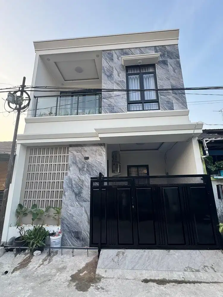 Dijual rumah di darmawangsa