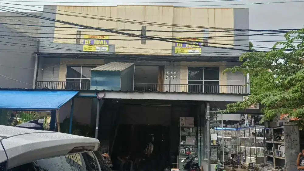 Dijual Cepat Bangunan Komersil 2 Lantai !! Tempat Usaha Strategis