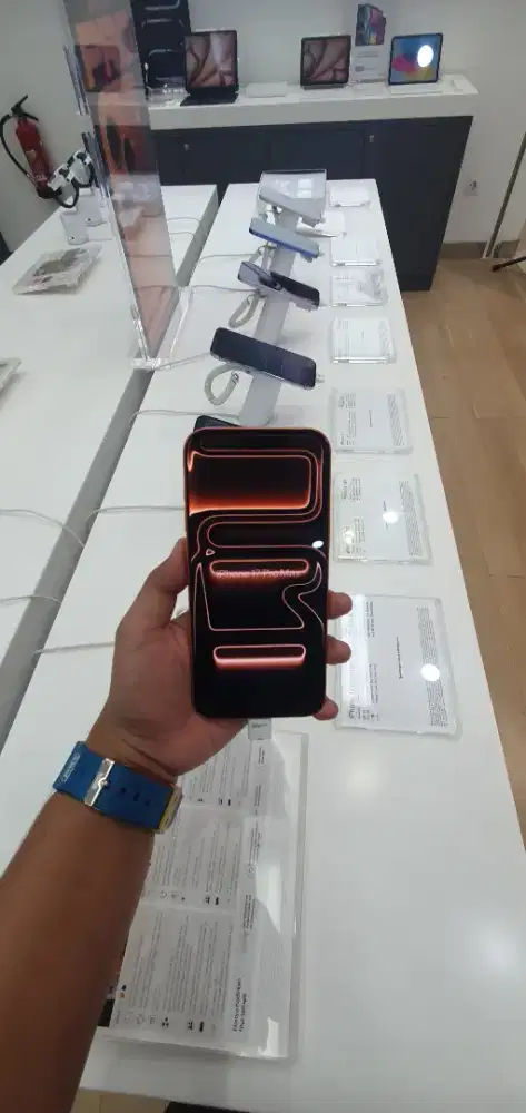 Iphone 17 pro 256gb menggunakan hci