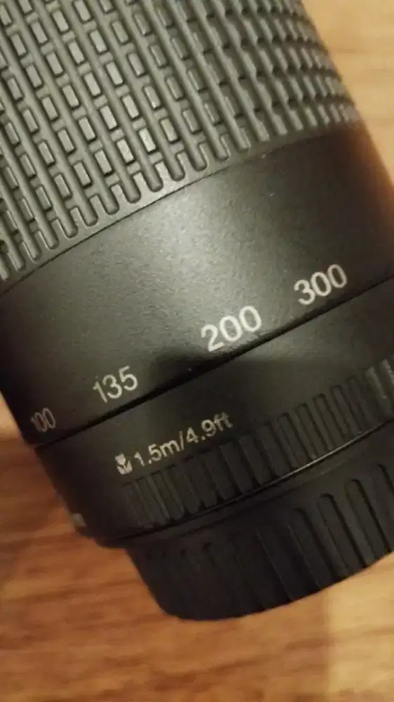 Canon EF 75-300mm III USM