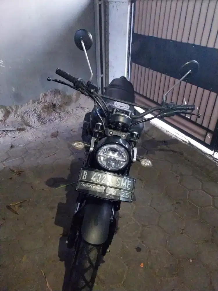 DIJUAL CEPAT YAMAHA XSR 155 TAHUN 2020