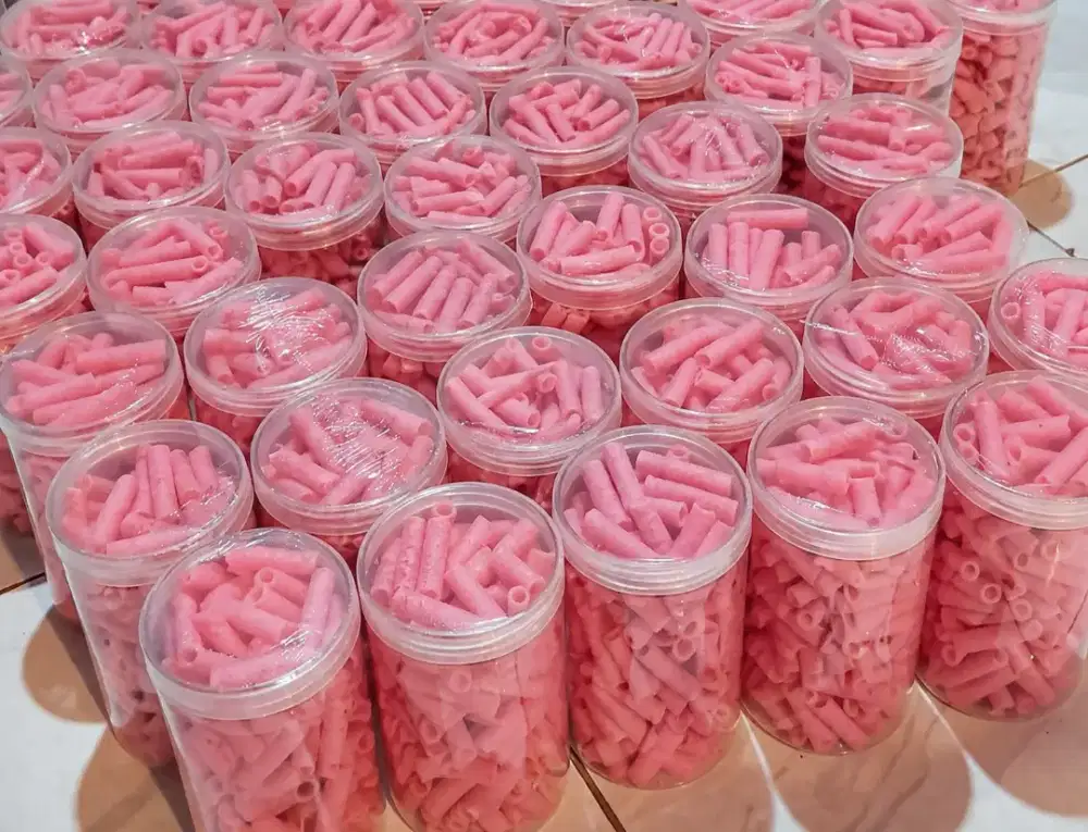 Jual astor roll mini dengan rasa strawberry dan coklat