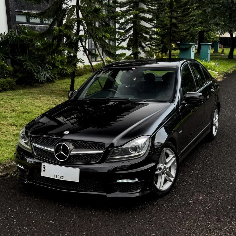 (CASH) Mercedes Benz C250 AMG W204 2011 (Upgrade C63 AMG)