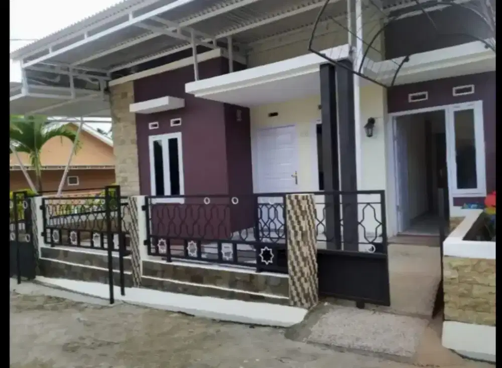 DIJUAL RUMAH komplek posisi HOOK SIAP HUNI SIAP PAKAI