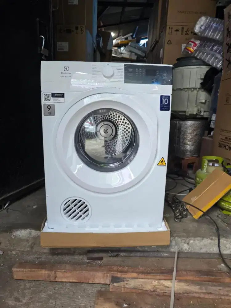Dryer Electrolux 9 kg konversi gas