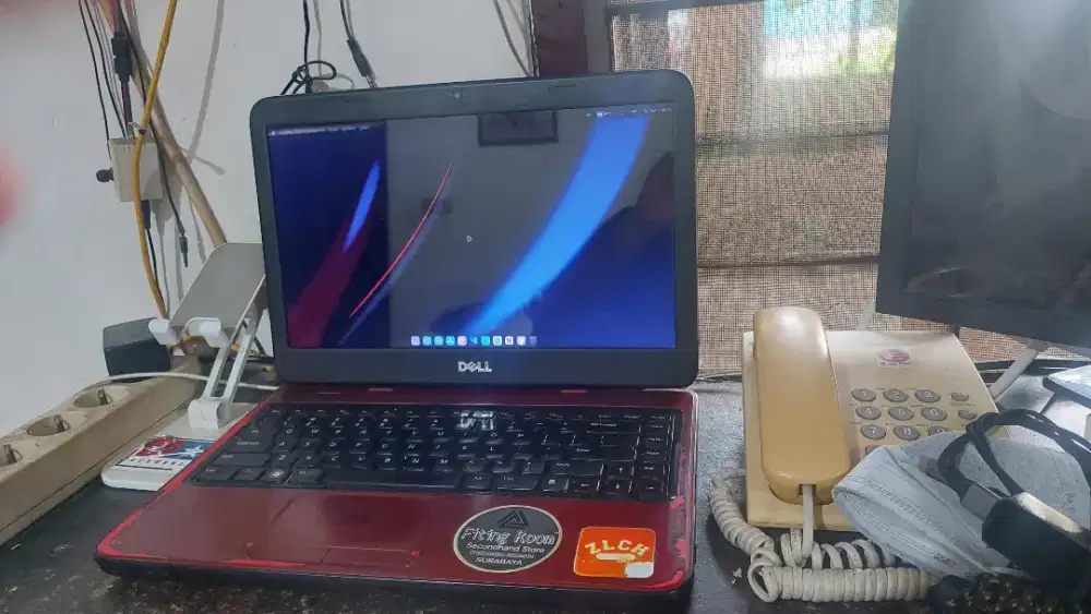Dijual laptop dell inspiron n4050