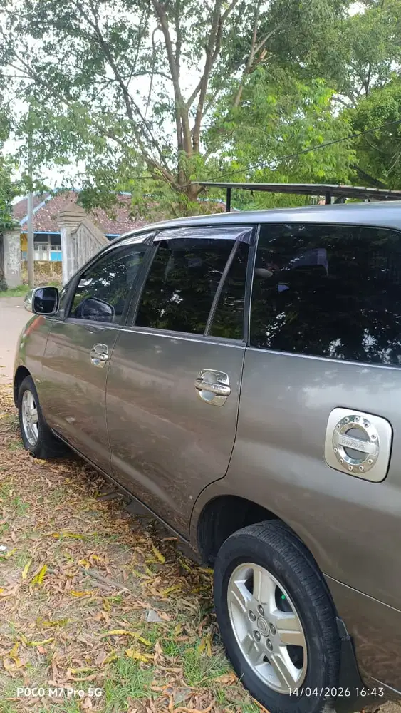 Toyota Kijang Innova 2008 Bensin