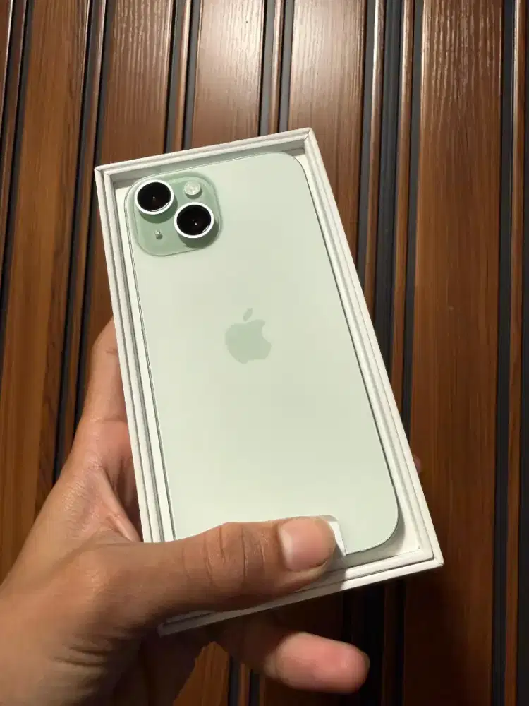 iPhone 15 basic green 128gb iBox