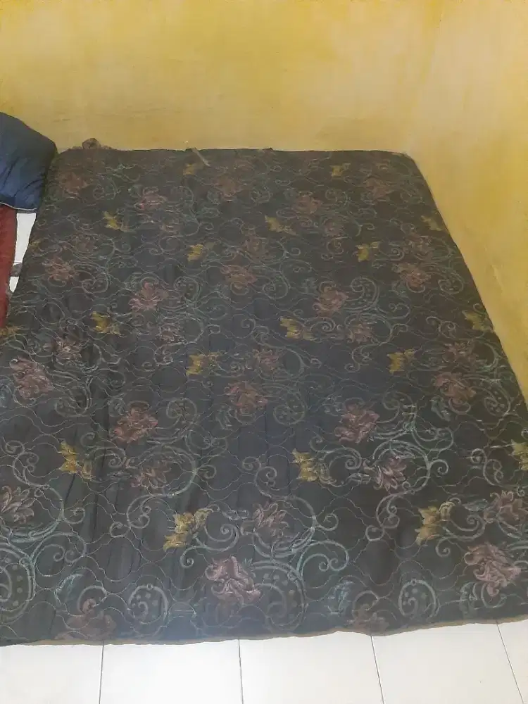 Dijual kasur , edisi pulang kampung