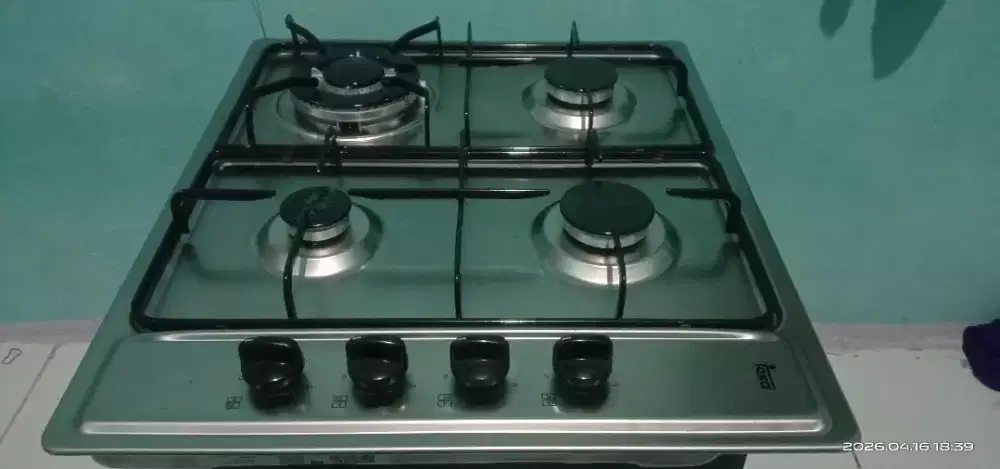Kompor Tanam Gas (Built-in Hob) 4 Tungku Teka