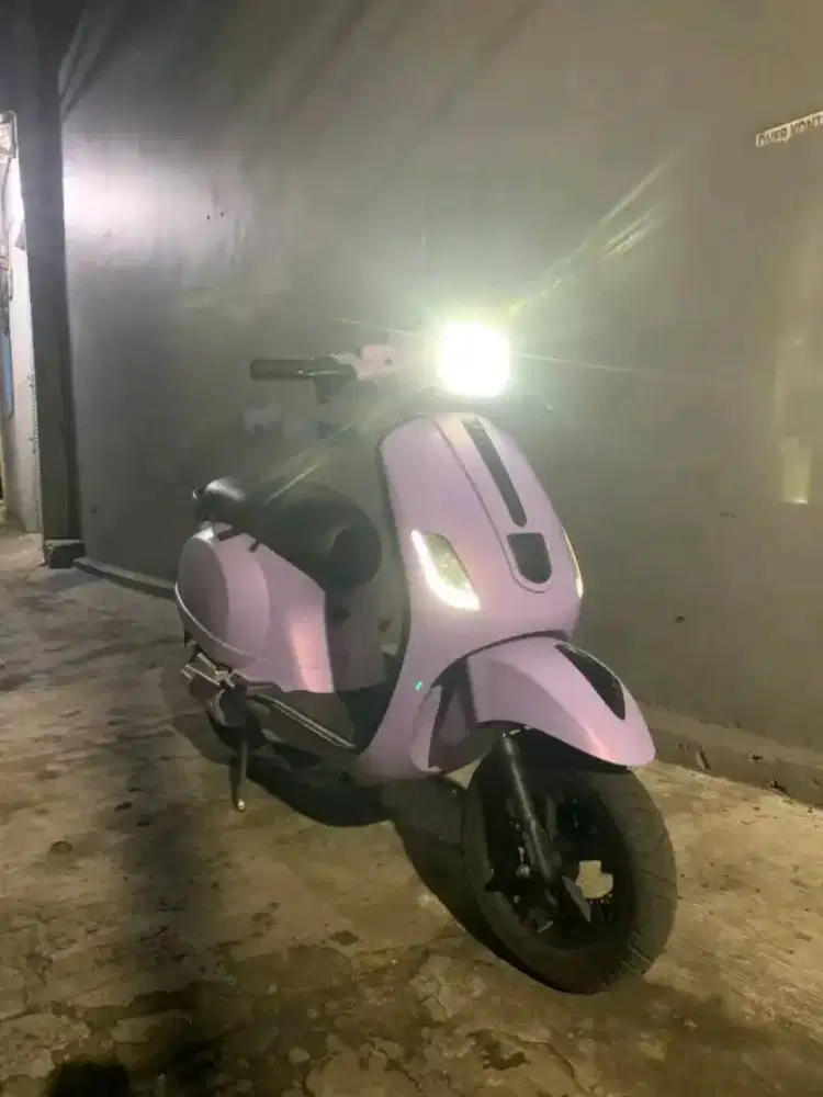 Motor listrik u-winfly 2024