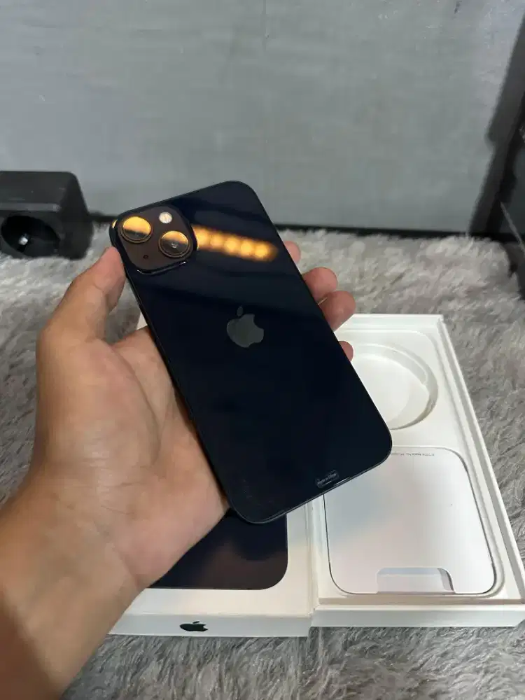 Iphone 13 128 resmi iBox garansi on