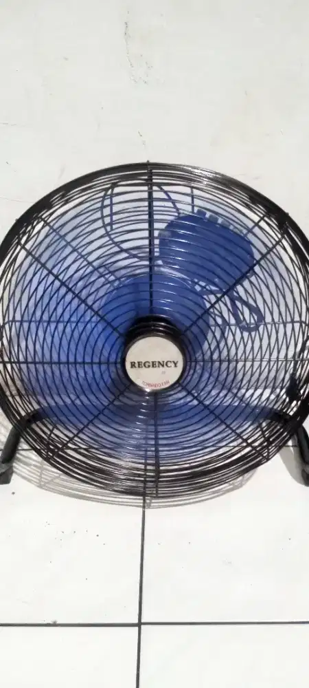 Kipas angin tornado regency