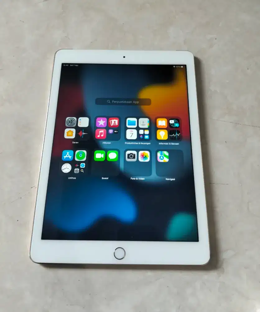 iPad Air 64GB WI-FI Mulus Normal Bebas Reset