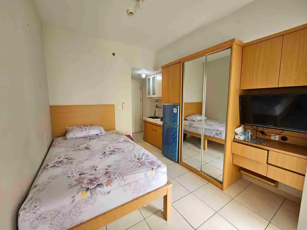 Di jual Cepat Apartment Springlake Tower Caldesia Full Furnish Summarecon Bekasi