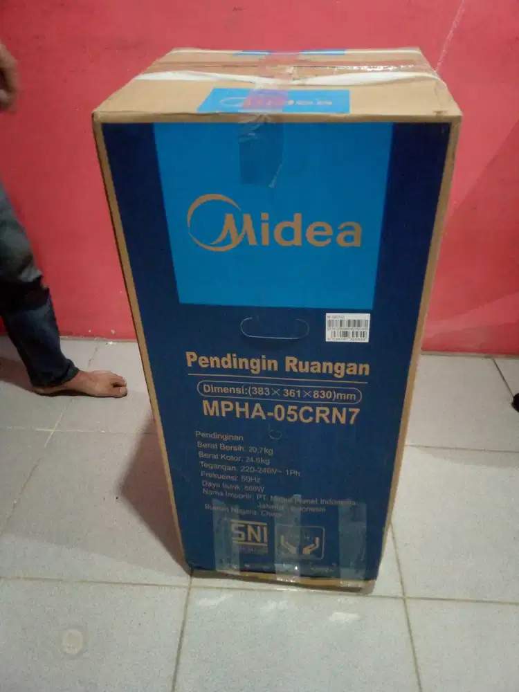 AC Portable Midea MPHA-05CRN7.