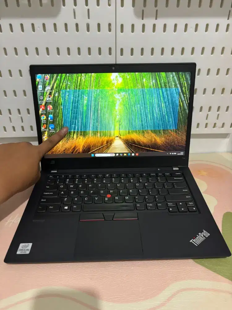 Lenovo Thinkpad T14 Touchscreen intel Core i5-10310U 16/256