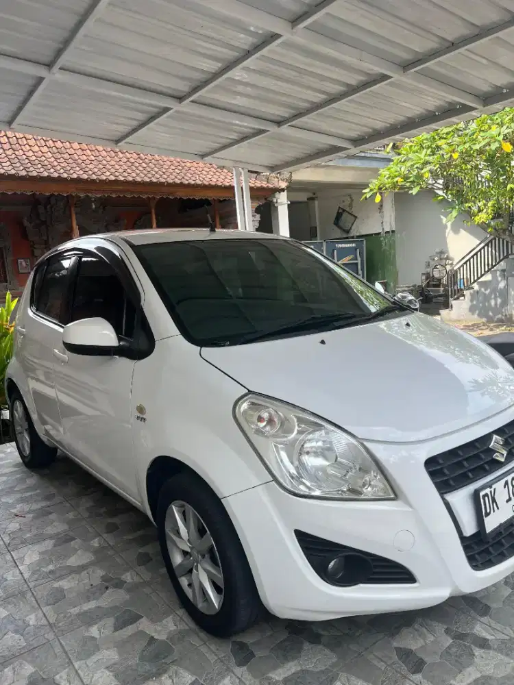 Buc Suzuki Splash AT