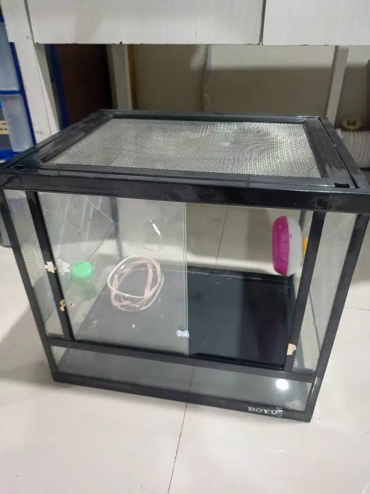 Kandang reptil.. Pintu kaca... Ukuran 50x 40cm