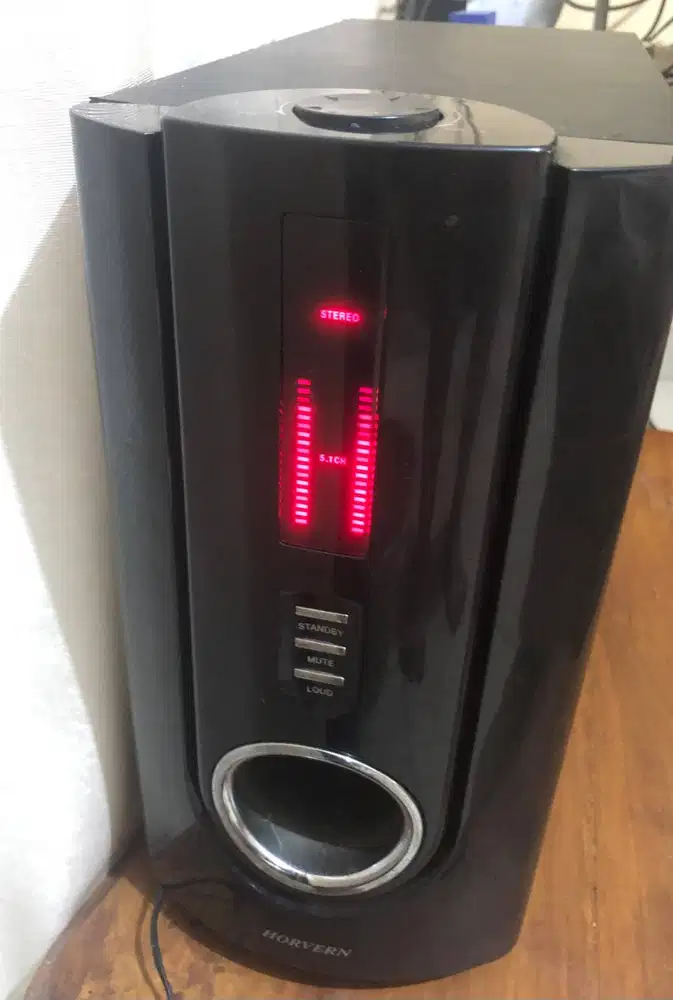 (2nd) Speaker Home Theatre merk Horvern