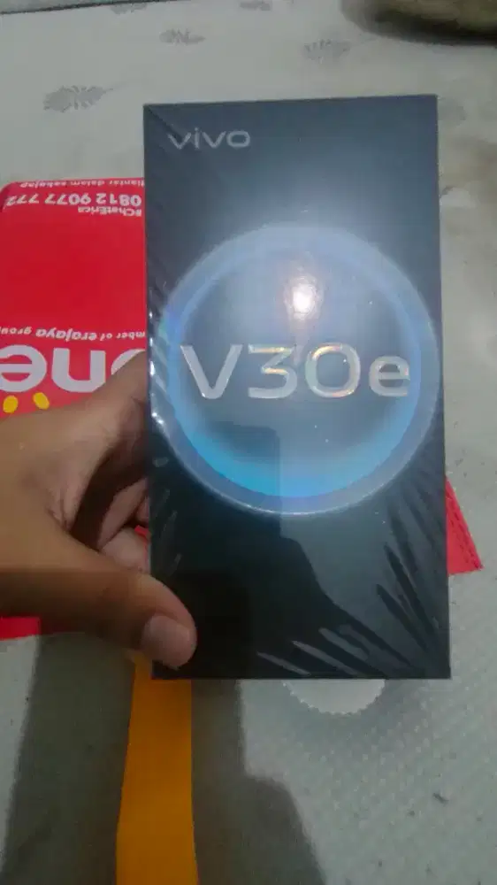 DIJUAL Vivo V30e 8/256