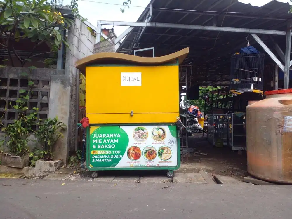 Booth jualan ex mie ayam baso