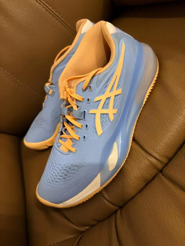 Asics gel revolution x padel like new