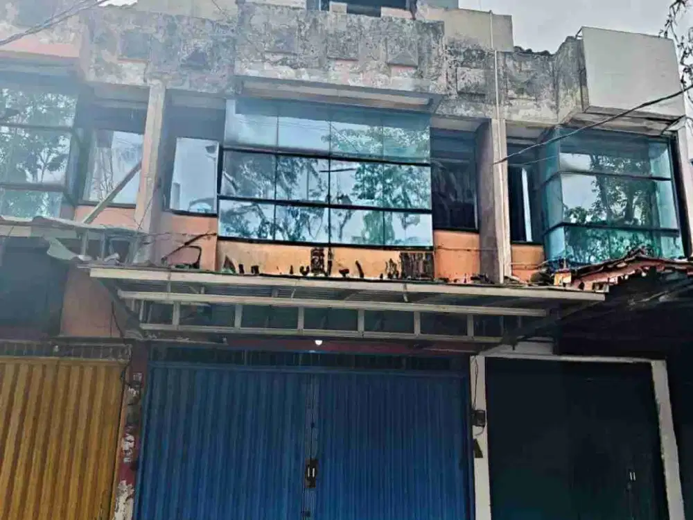 ruko 2 lantai siap huni di taman harapan baru bekasi