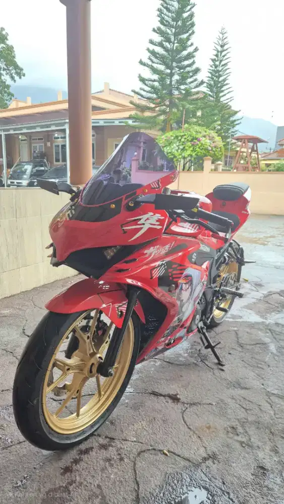 SUZUKI GSX150r MERAH 2019