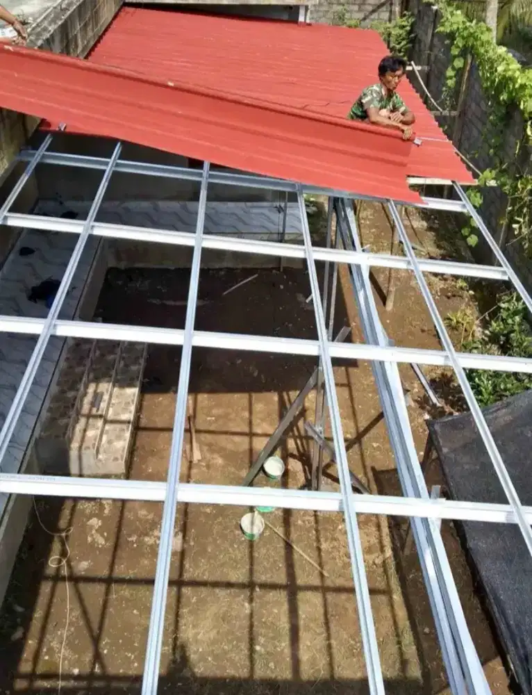 Baja ringan terpasang