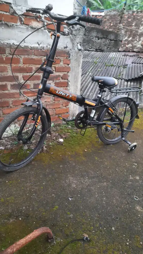 Di jual sepeda lipat