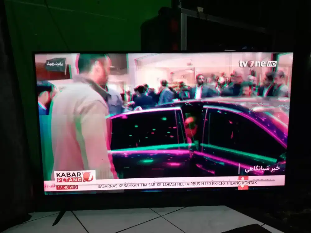 Tv Samsung Smart 50 inch Minus Layar Bergetar