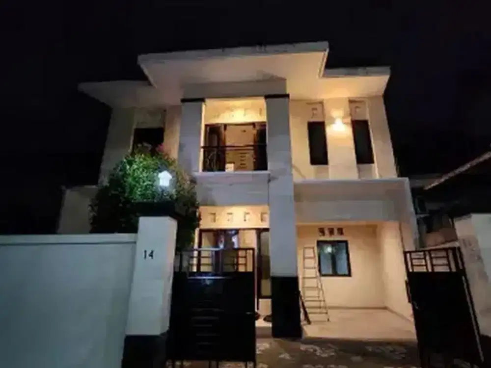 Rumah Bagus 2 Lantai Disewakan, di Cargo, Denpasar Utara Area