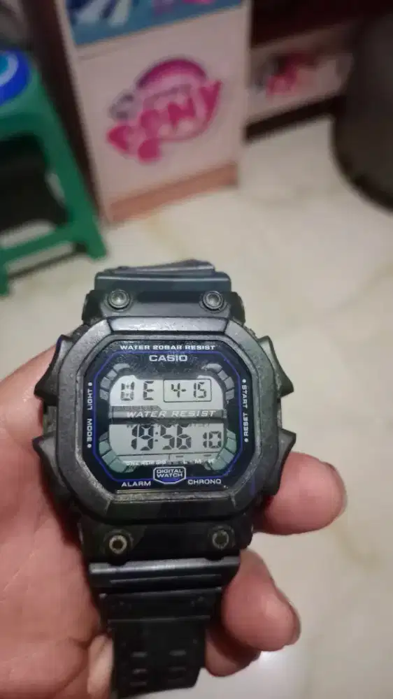 Jam tangan Casio