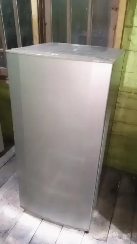Kulkas 1pintu LG siap pakai,no minus.