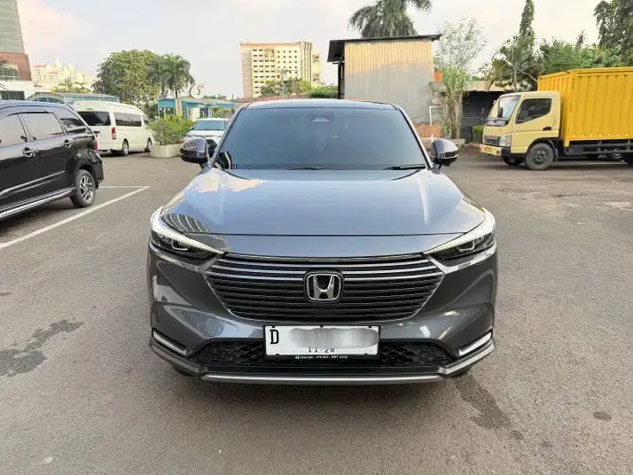 Honda HRV SE Sensing AT 2023. KM 30rb an. Rec Service Honda. Tgn1dr BR
