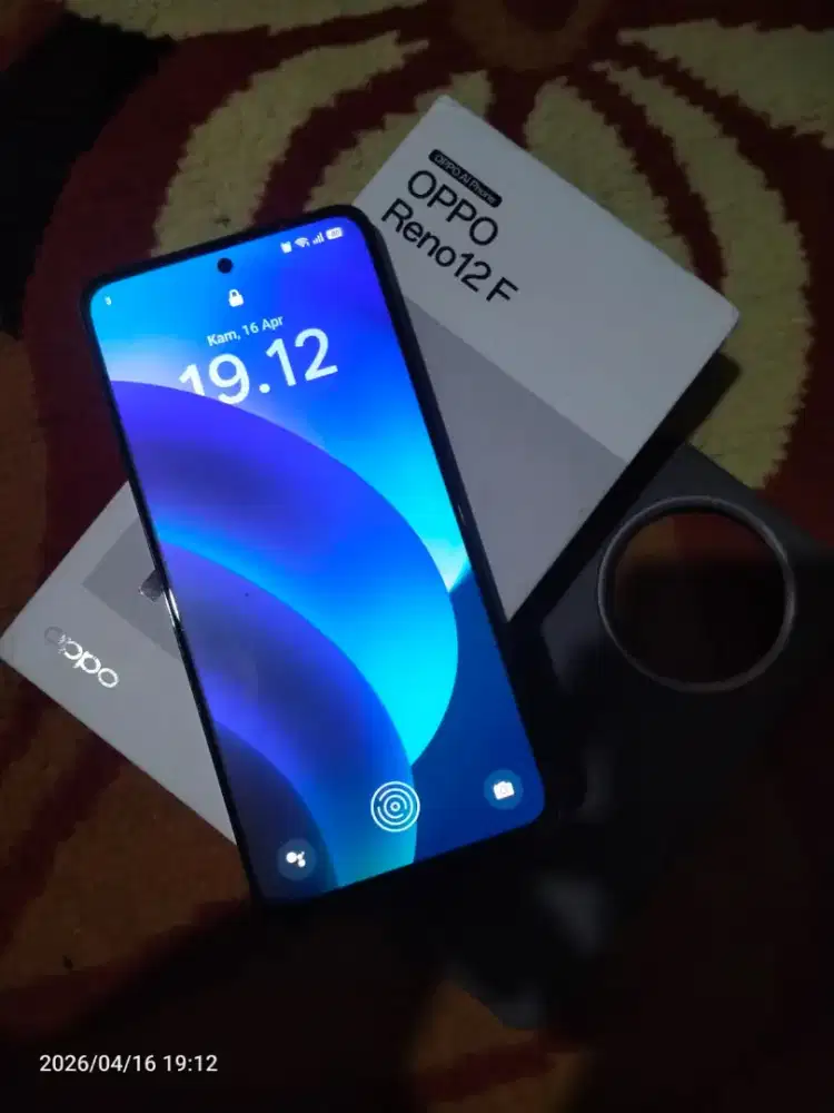 Oppo reno 12f masih mulus