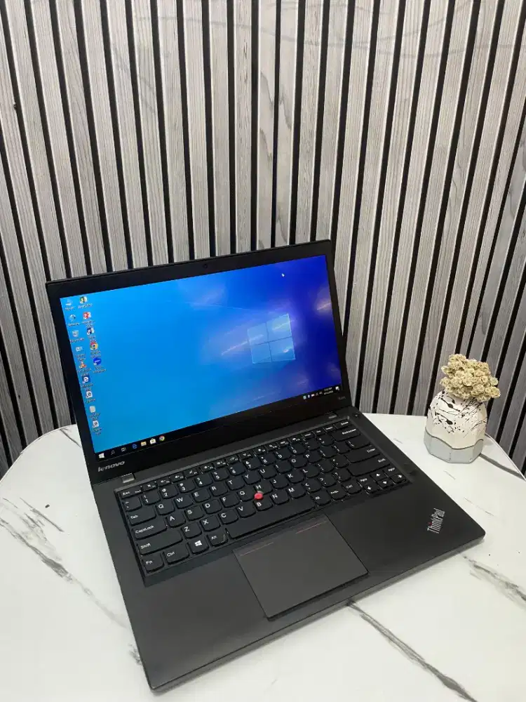 Lenovo Thinkpad T440s Core i7 (14inchFHD)Ram12Gb/Hdd500Gb