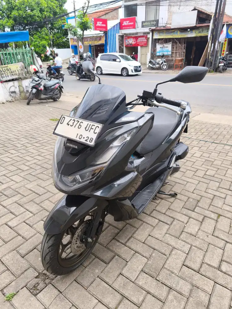 Honda PCX 160 ABS 2023 mulus antik