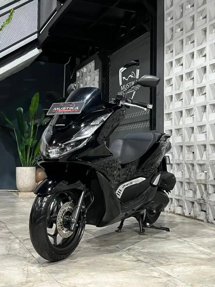 HONDA PCX 160 2024 - Chintia Mustika