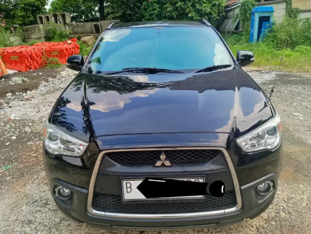 Mitsubishi outlander, Mulus bgt, pajak on