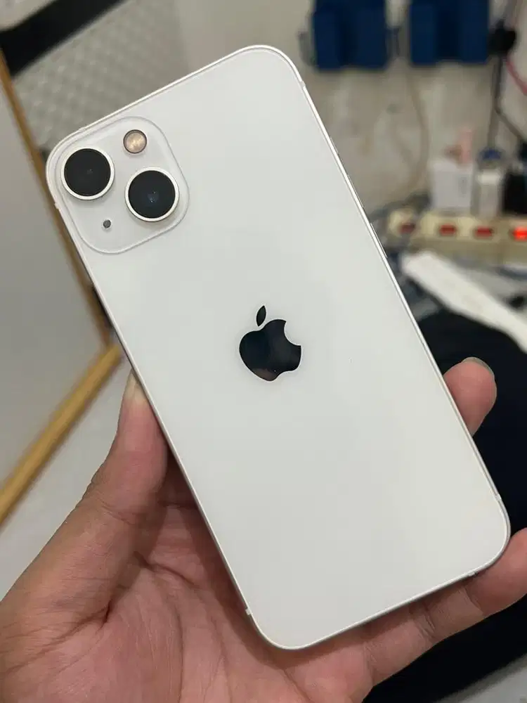 EX INTER IPHONE 13 128 GB STARLIGHT (2ND BERGARANSI )