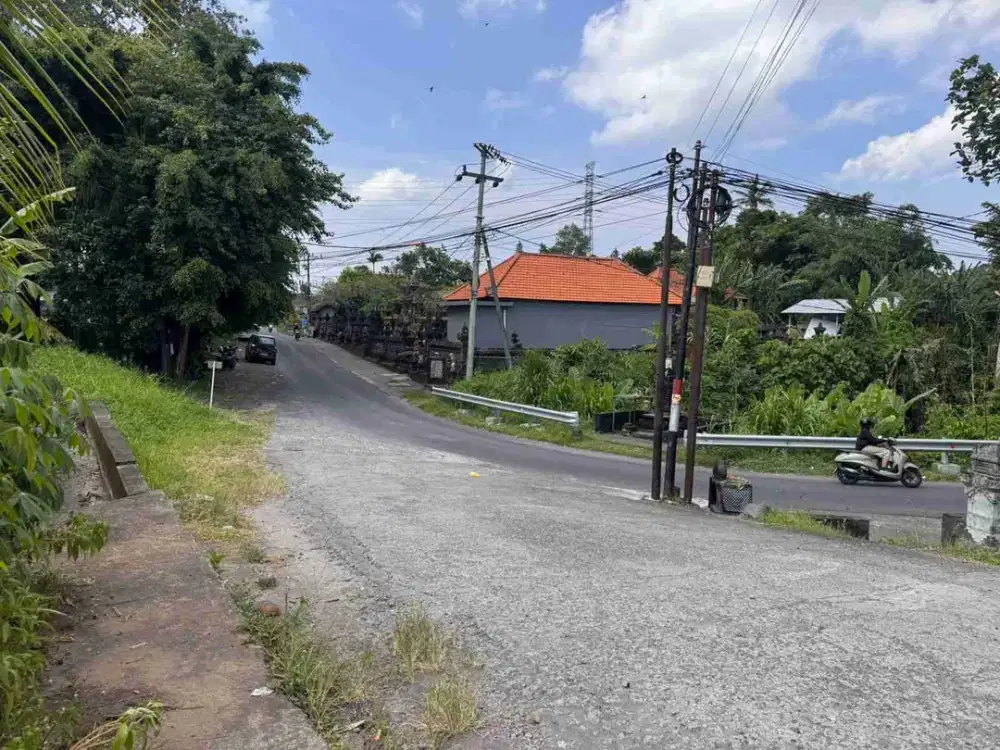 tanah dekat nuanu dan pantai nyanyi tabanan bali