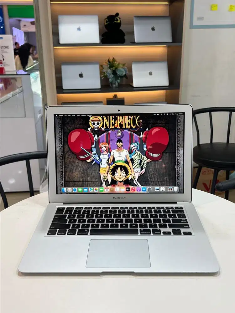 MacBook Air 2017 13 i5 8/128GB