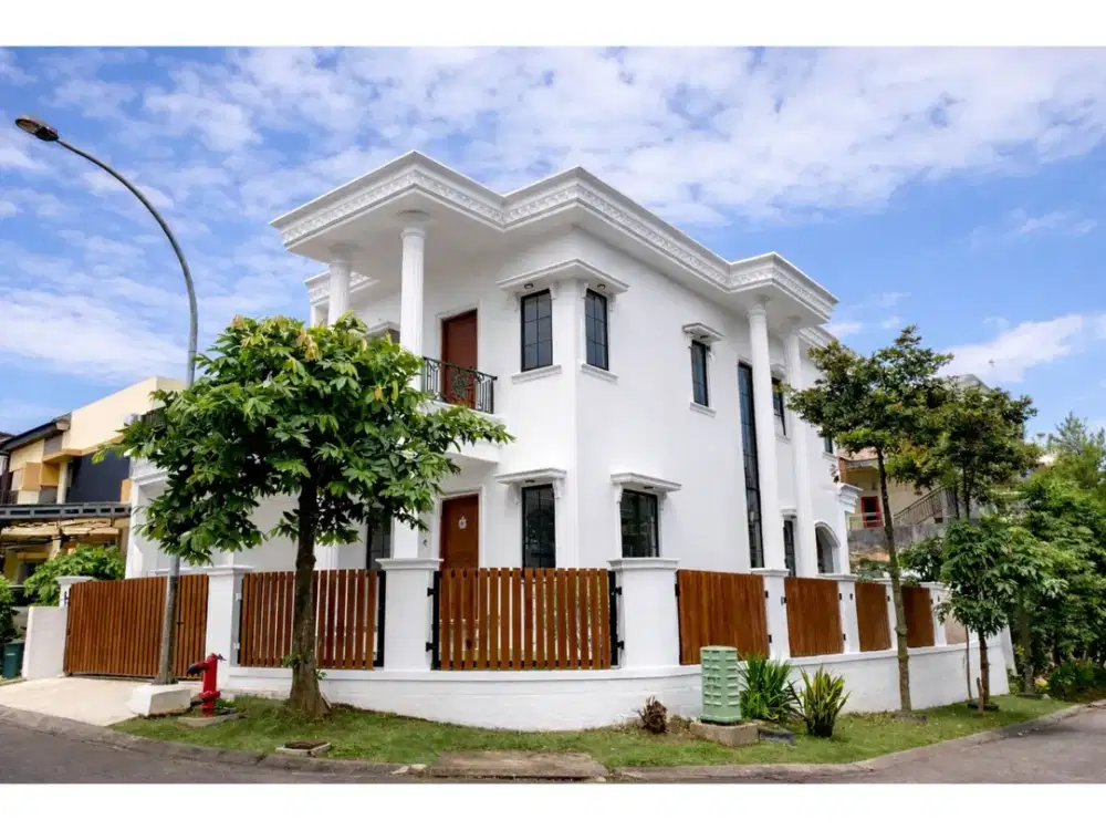 DIJUAL RUMAH EEXCLUSIVE DEKAT AEON MALL BAGUS SIAP HUNI DI SENTUL CITY