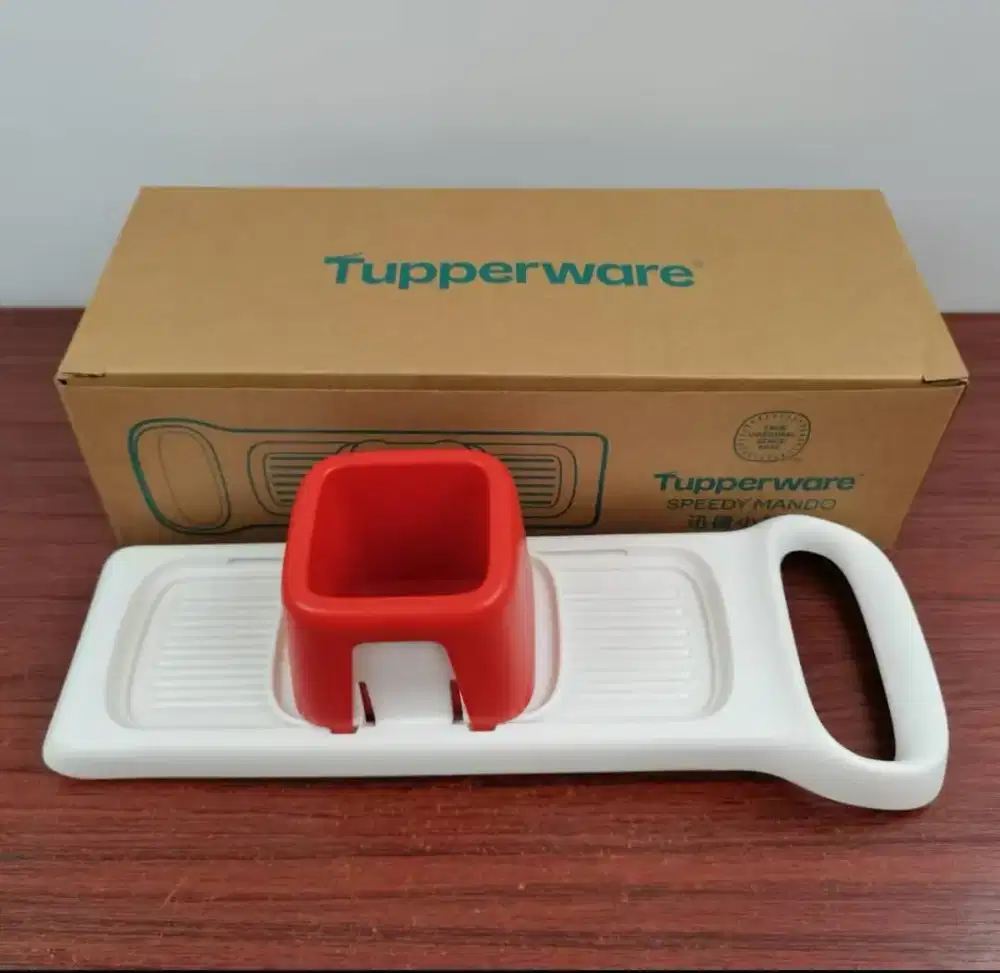 Speedy Mando Tupperware